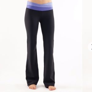 COPY - Lululemon Astro yoga pants size 2